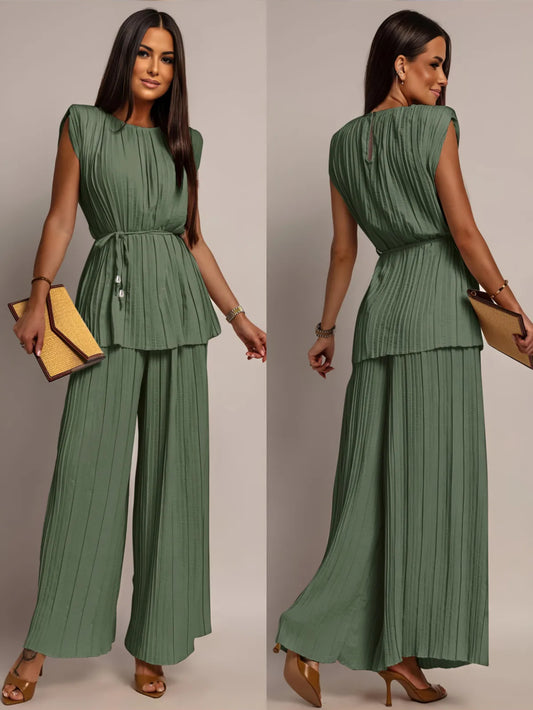 The Heidi 2 piece