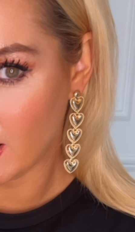 The Samara Heart  drop earring