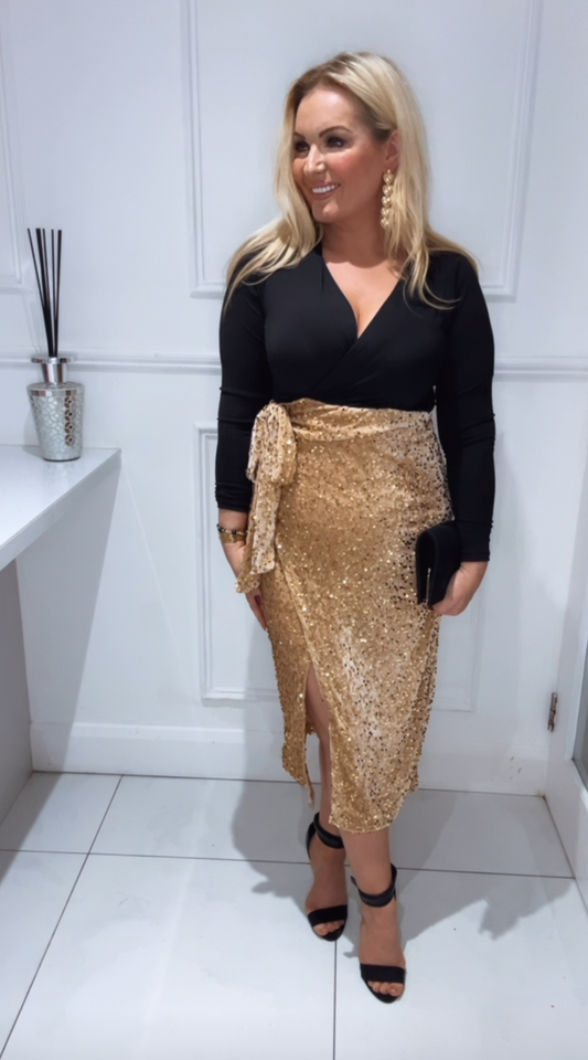 The Mel Dress (gold)gone to presale now delivery next week