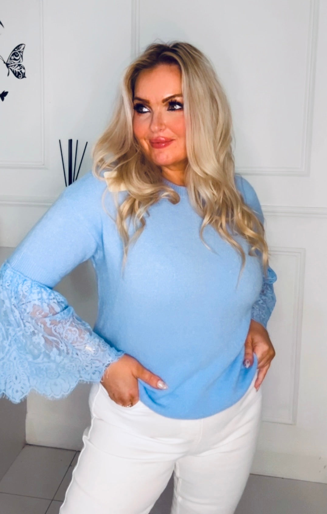 The Monica Sweater lace sleeve Blue